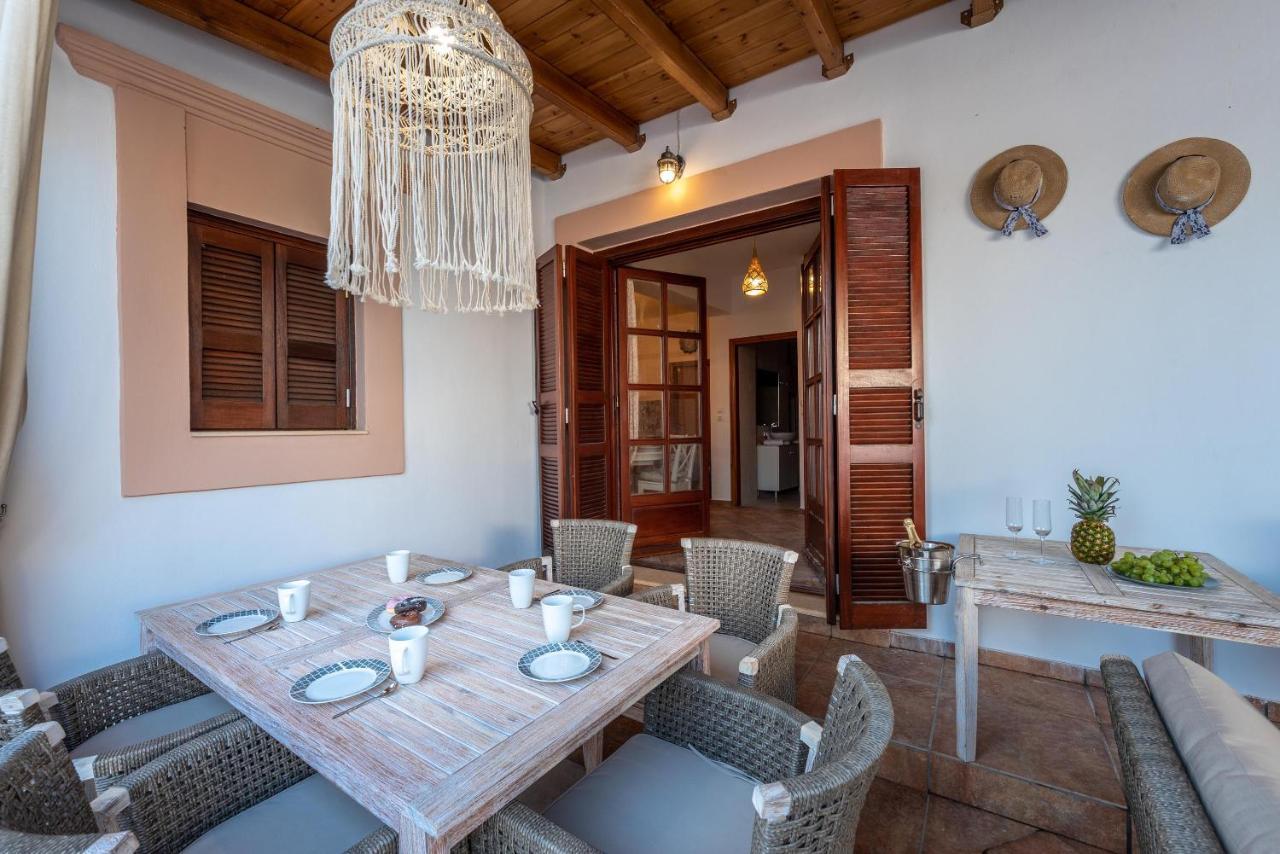 Casa Aestas Vila Lacónia Exterior foto