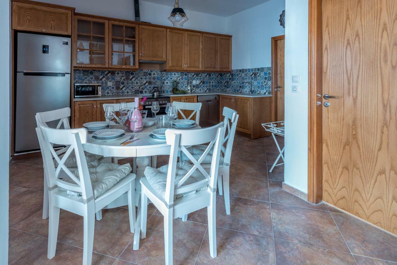 Casa Aestas Vila Lacónia Exterior foto